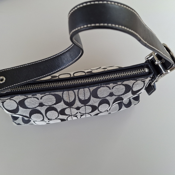 Coach Black and Gray Women's Bag - Picture 4 of 15